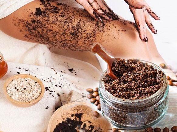 Coffee scrub that protects against cellulite and fat deposits